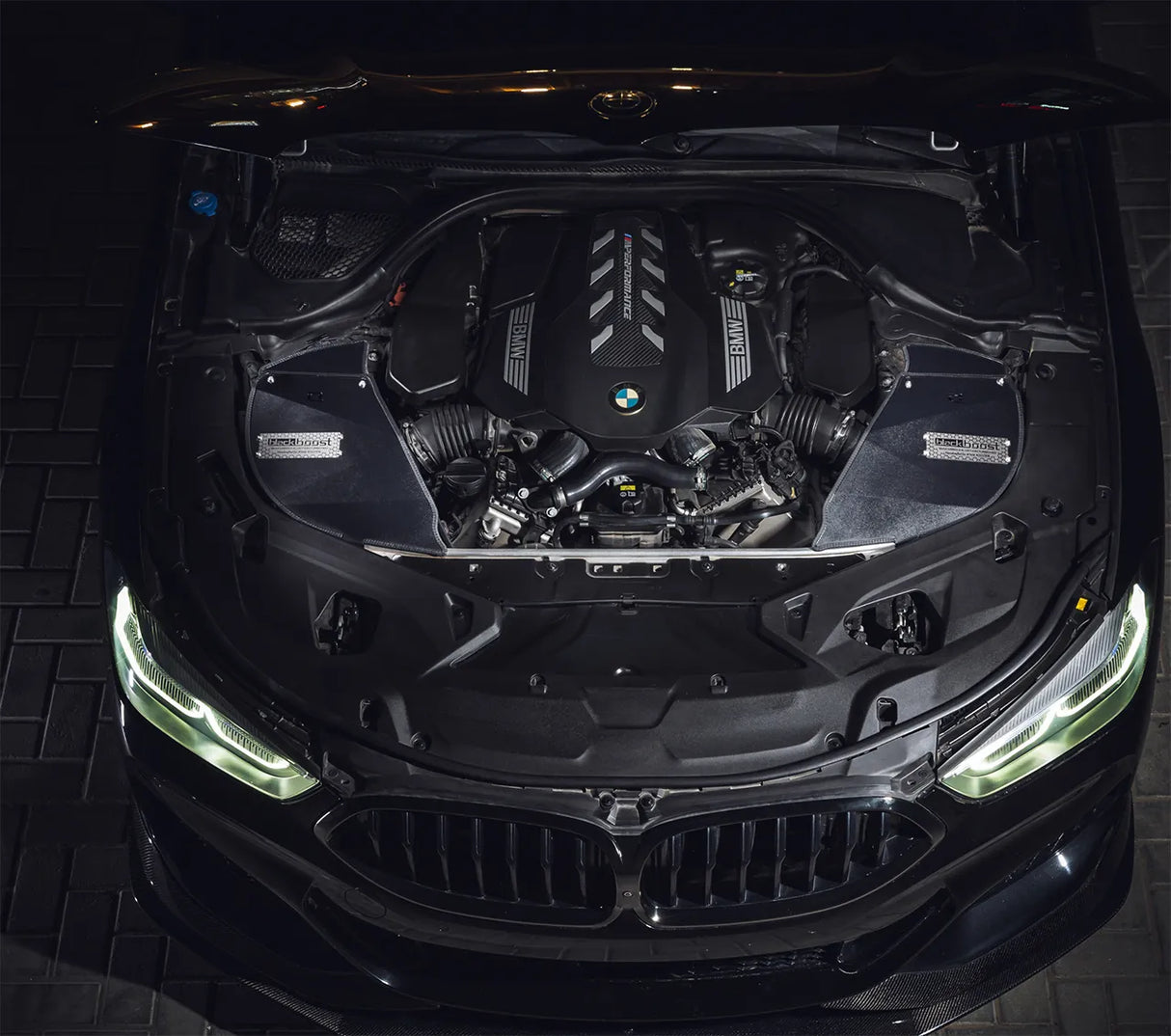 Black Boost Cold Air Intake System Ansaugung – Passend für BMW G15 850i xDrive (N63) | BIMMERCUSTOMS