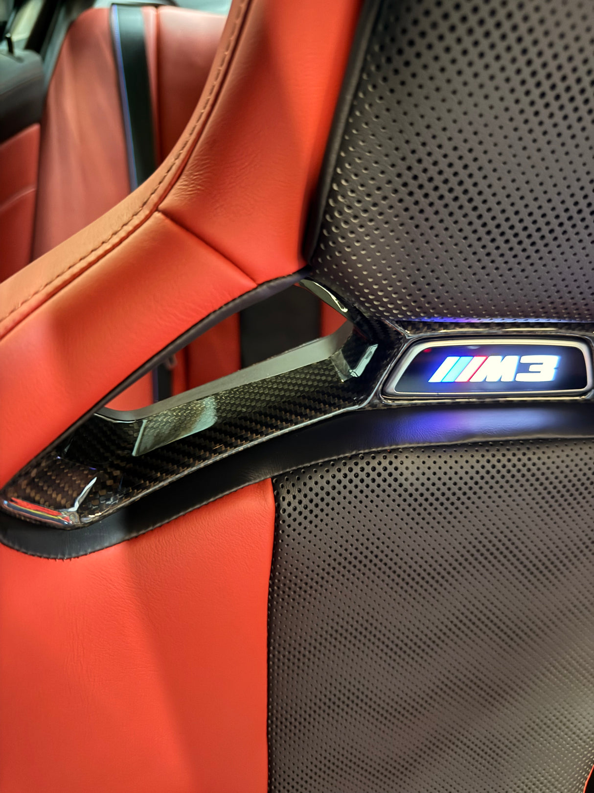 Carbon Sitzschalen-Einsätze – BMW M3/M4 G80 G81 G82 G82 (OEM-Fitment)