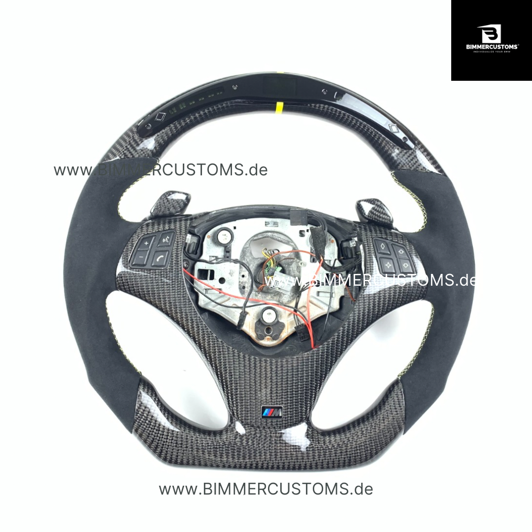 LEDER CARBON LENKRAD MIT RACE DISPLAY CARBON PASSEND FÜR BMW E90 E91 E92 E93