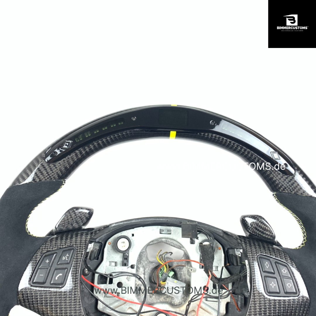 LEDER CARBON LENKRAD MIT RACE DISPLAY CARBON PASSEND FÜR BMW E90 E91 E92 E93